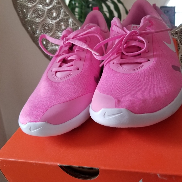 Nike Athletic Running/Walking Shoes - Picture 2 of 12